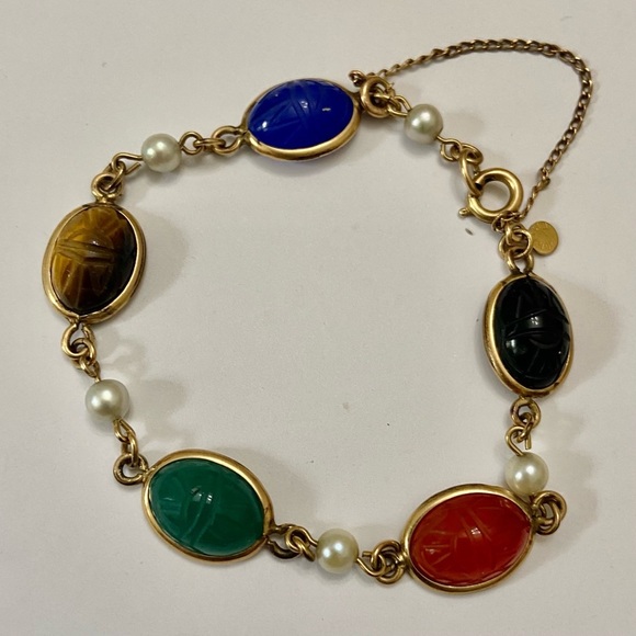 Unbranded Jewelry - Vintage, Beautiful, Scarab- Gold Filled Bracelet